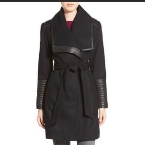 Bagdley Mischka black coat, size large